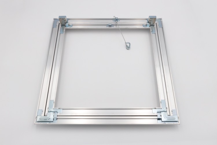 Klapa rewizyjna Mextri AP-B do płyt gipsowo-kartonowych z aluminiową ramą i niewidocznym zamknięciem